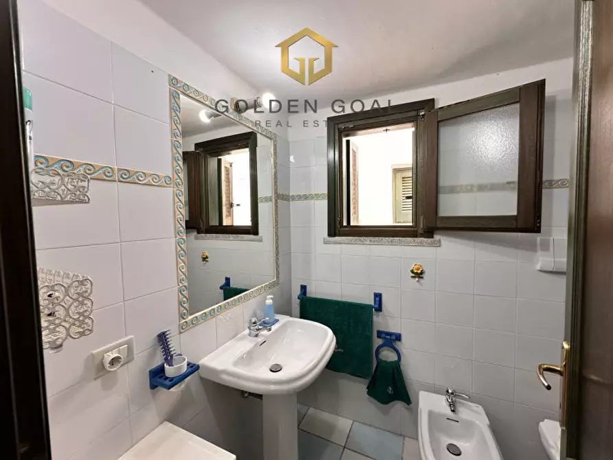 Immagine 15 di Villetta a schiera in vendita  in Via berchidda a Budoni