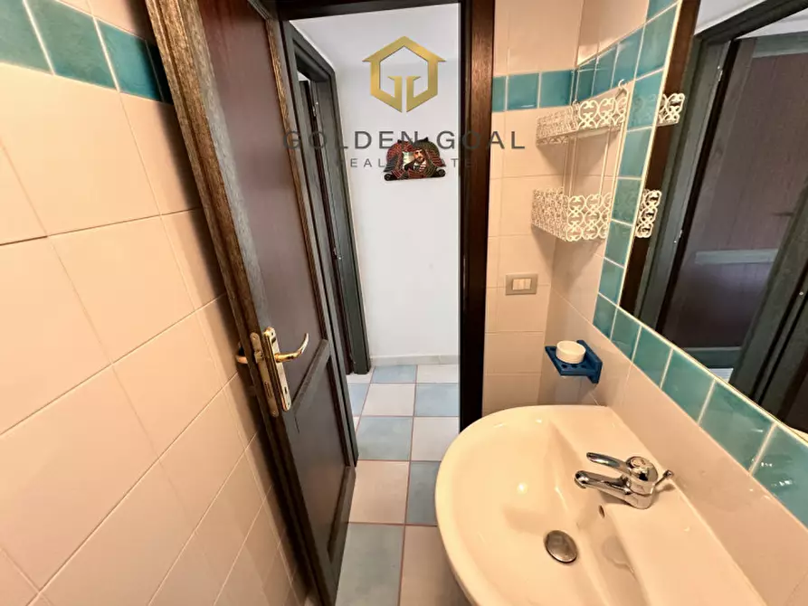 Immagine 25 di Villetta a schiera in vendita  in Via berchidda a Budoni