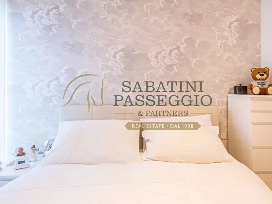 Immagine 13 di Appartamento in vendita  in via della martinella, 4 a Milano