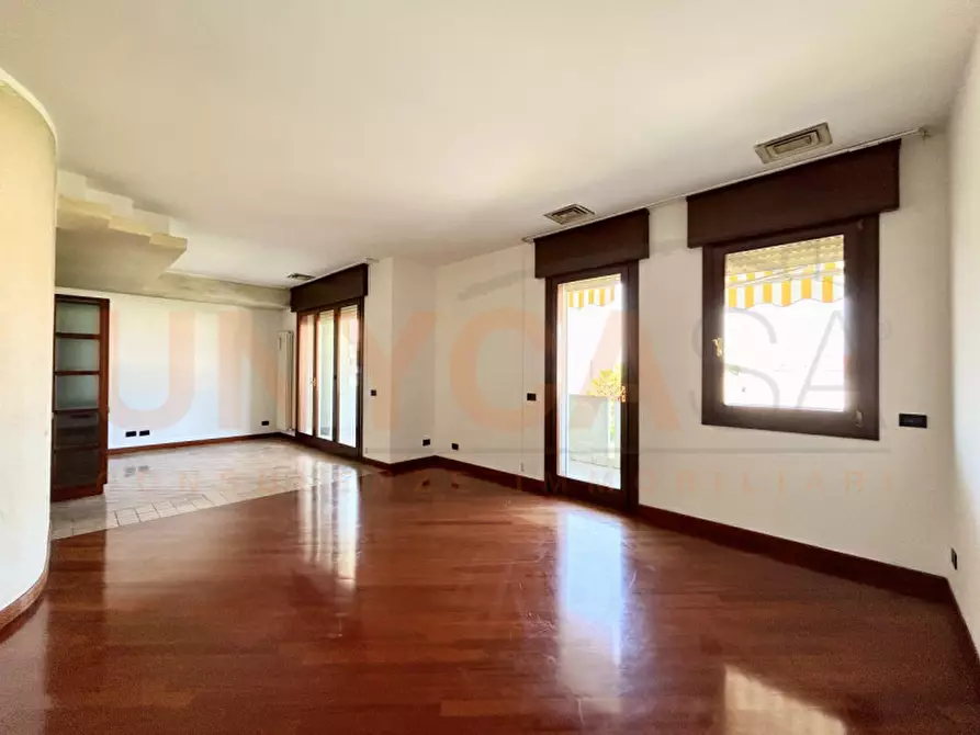 Immagine 3 di Appartamento in vendita  in Piazzetta Giovannelli a Noventa Padovana