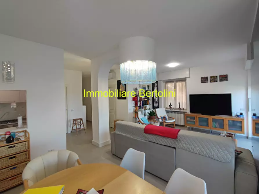 Immagine 4 di Appartamento in vendita  in FOCE a San Remo