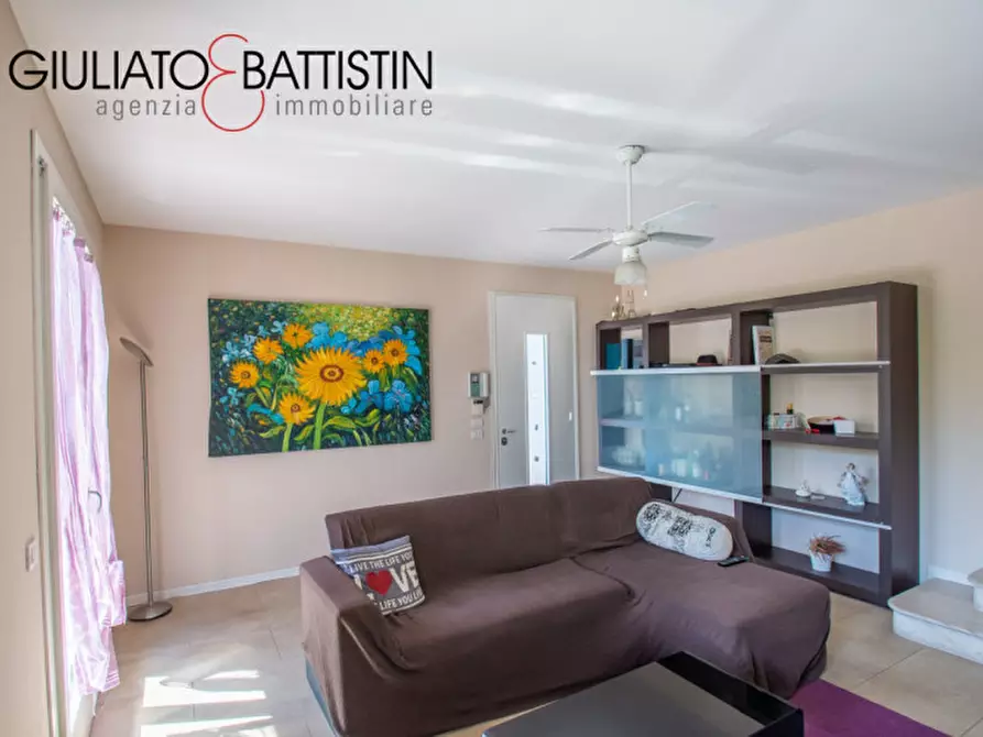 Immagine 2 di Villa in vendita  in Montebello a Montebello Vicentino