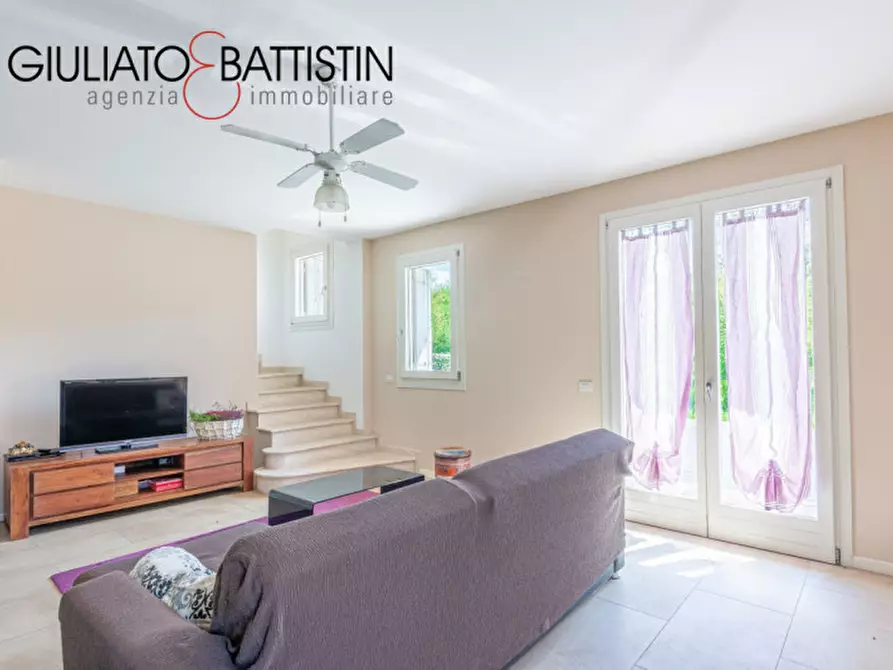 Immagine 4 di Villa in vendita  in Montebello a Montebello Vicentino