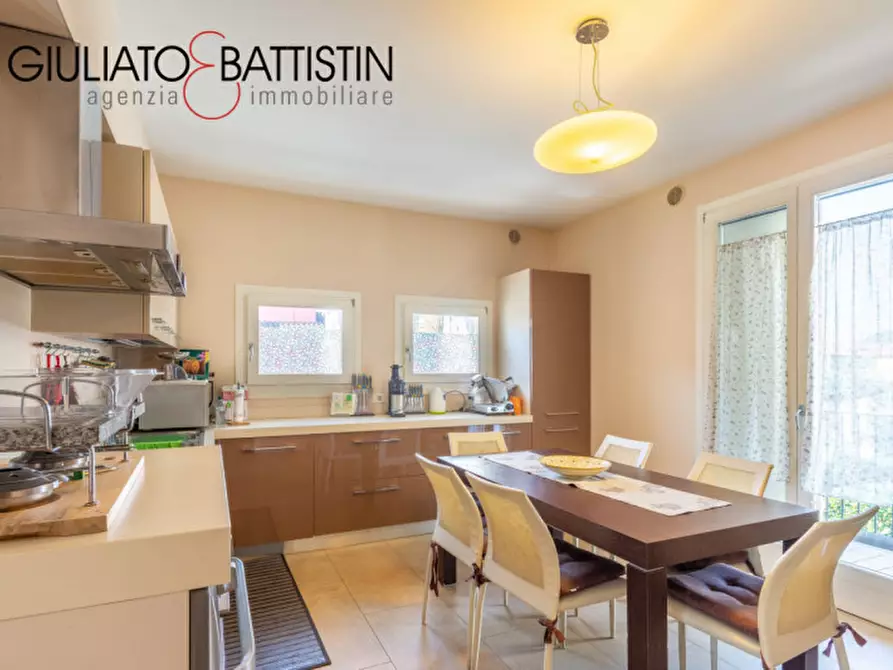 Immagine 10 di Villa in vendita  in Montebello a Montebello Vicentino