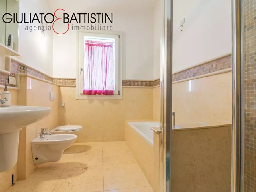 Immagine 22 di Villa in vendita  in Montebello a Montebello Vicentino