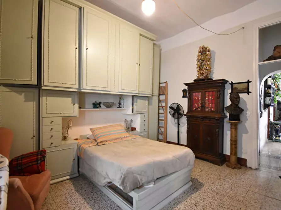 Immagine 14 di Appartamento in vendita  in Via Natale del Grande a Roma