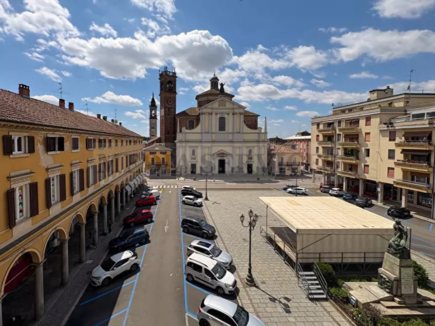 Immagine 18 di Appartamento in vendita  in piazza Piccola n° 5 a Garlasco