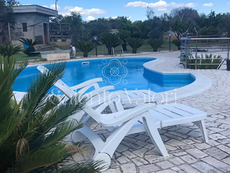 Immagine 4 di Villa in vendita  in Rischiazzi a Parabita