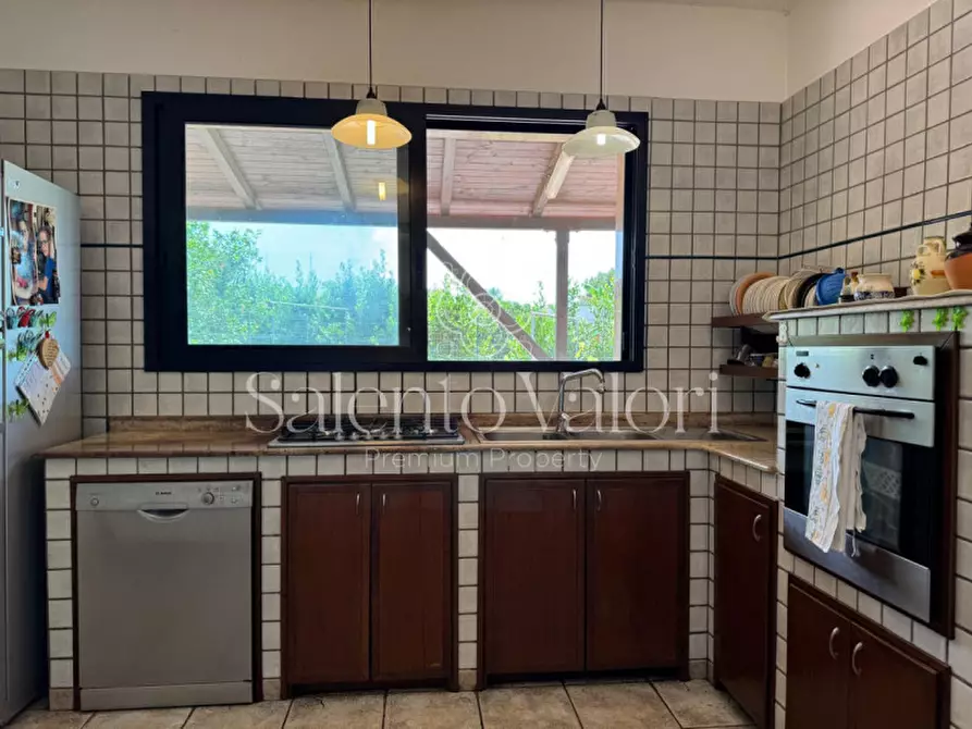 Immagine 9 di Villa in vendita  in Rischiazzi a Parabita