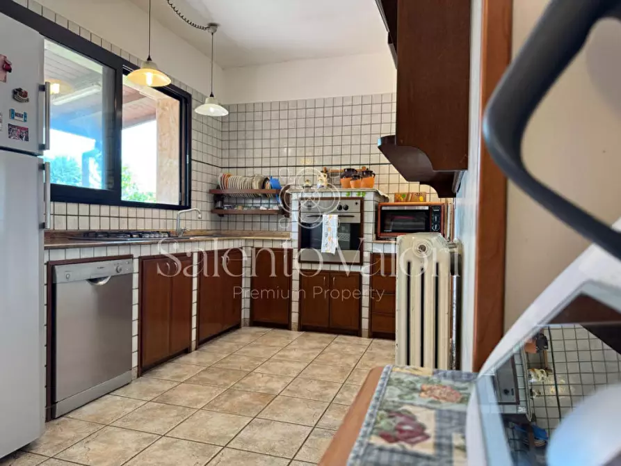 Immagine 11 di Villa in vendita  in Rischiazzi a Parabita