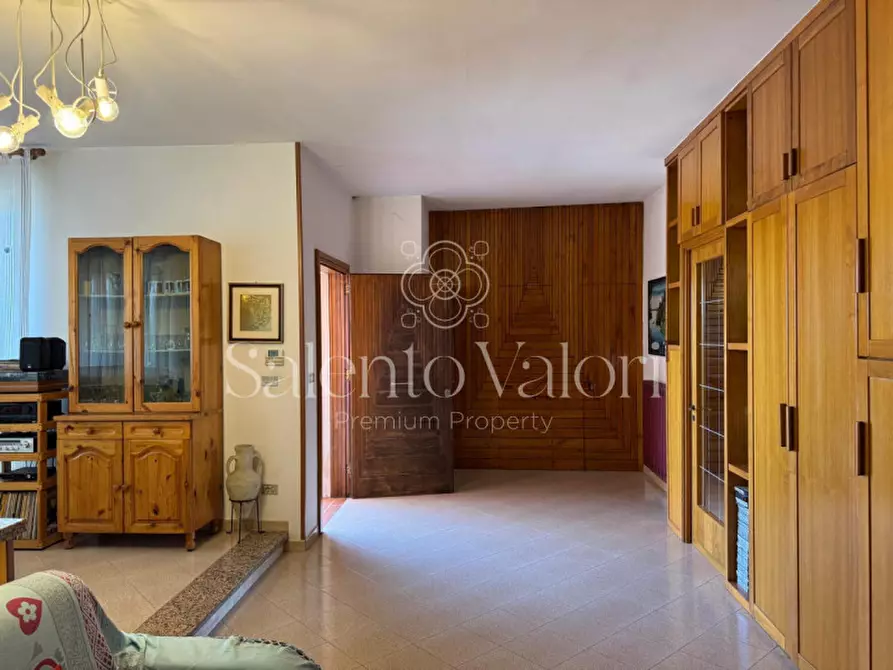 Immagine 26 di Villa in vendita  in Rischiazzi a Parabita