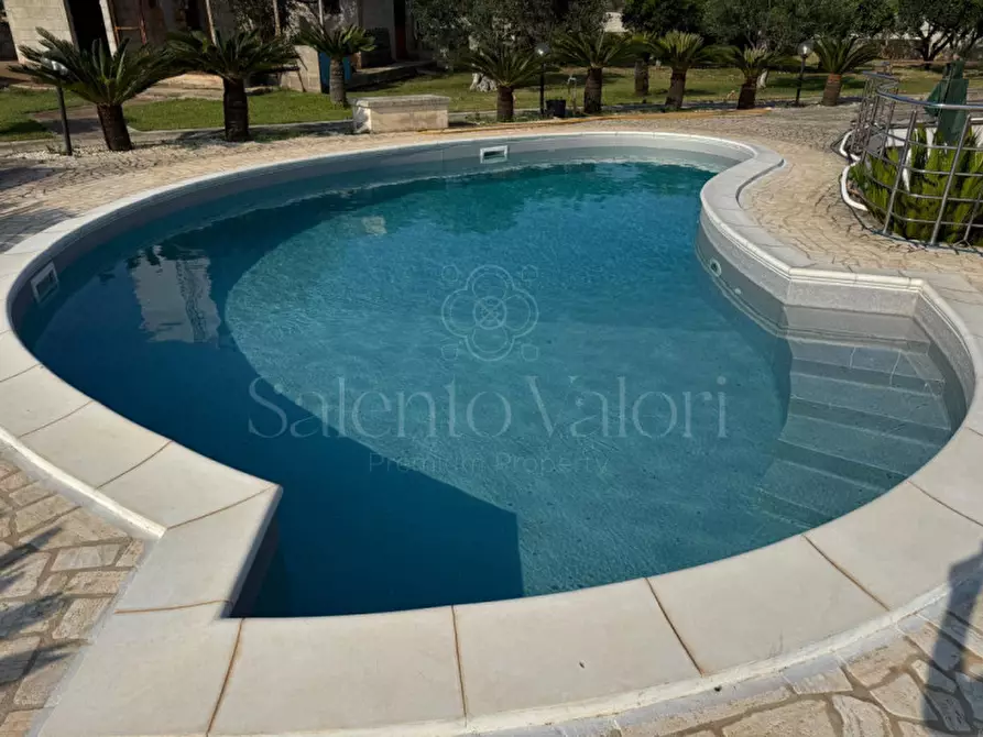 Immagine 28 di Villa in vendita  in Rischiazzi a Parabita