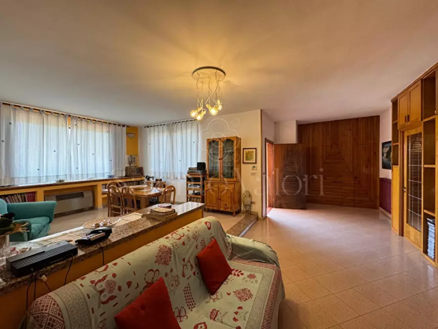 Immagine 36 di Villa in vendita  in Rischiazzi a Parabita