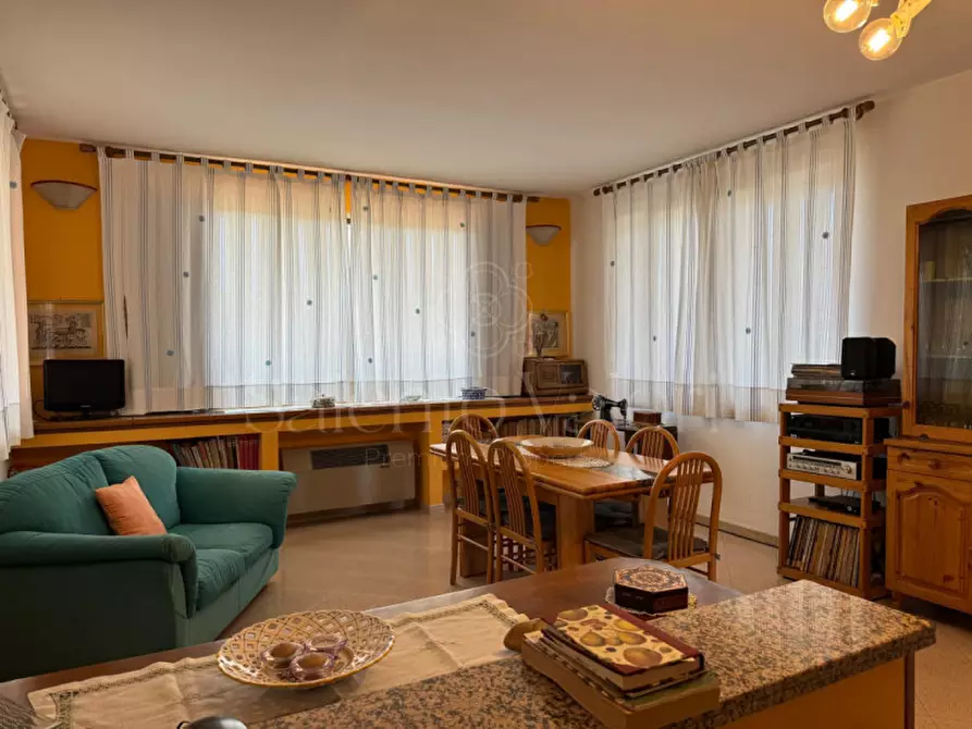 Immagine 38 di Villa in vendita  in Rischiazzi a Parabita