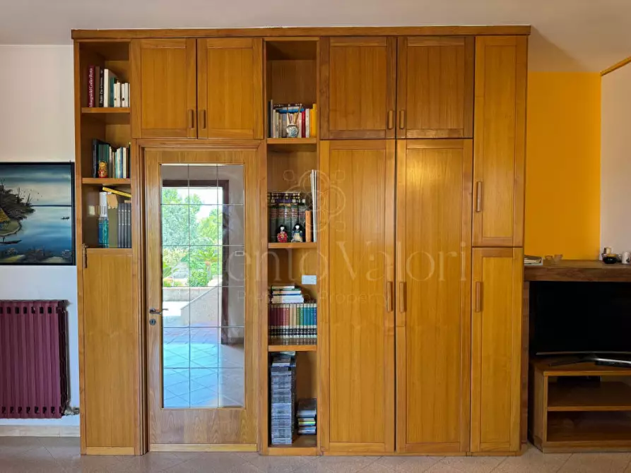 Immagine 43 di Villa in vendita  in Rischiazzi a Parabita