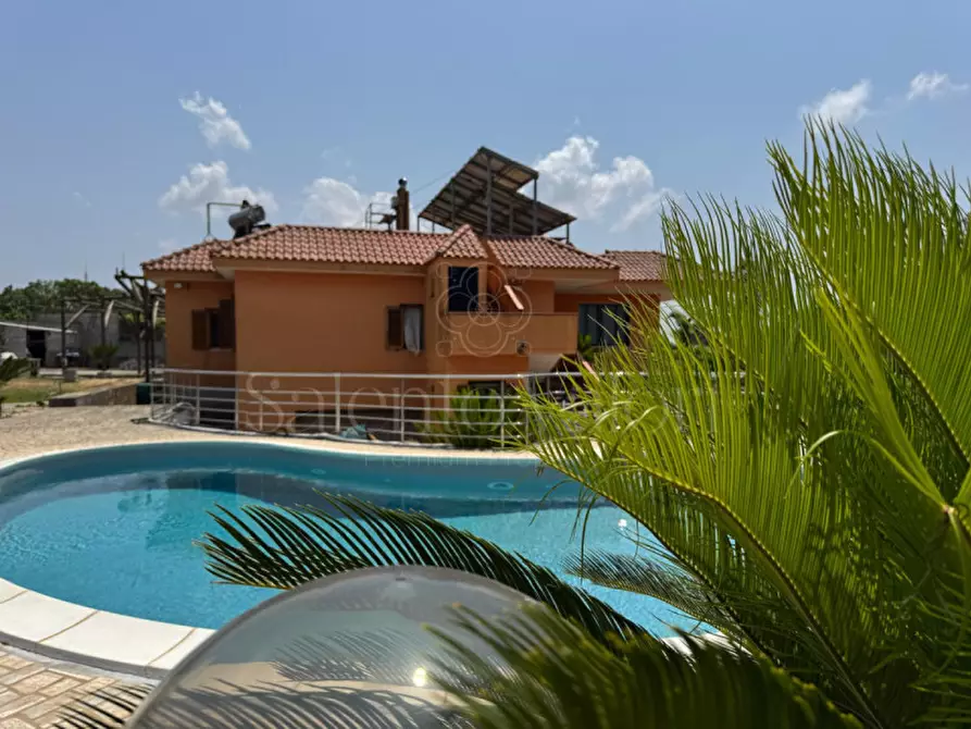 Immagine 67 di Villa in vendita  in Rischiazzi a Parabita