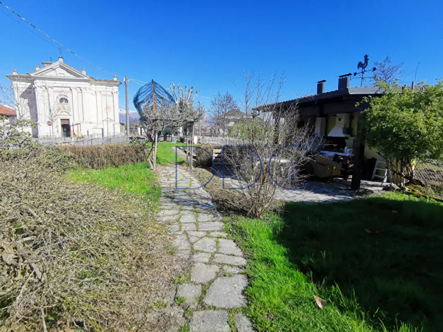 Immagine 15 di Casa indipendente in vendita  in Viale dei Caduti 4 a Lusigliè
