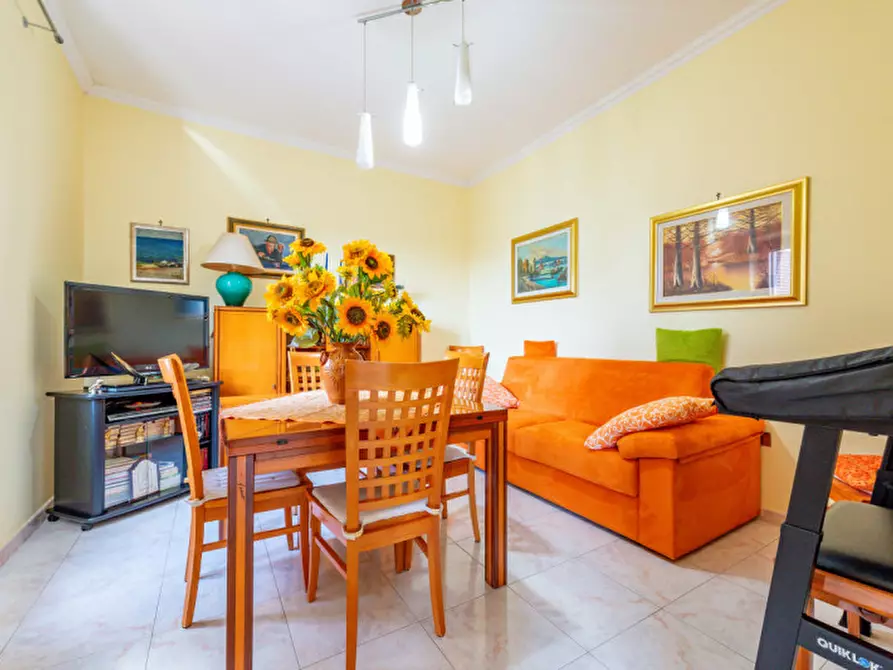 Immagine 3 di Villa in vendita  in Via Filippo Clementi 32 a Roma