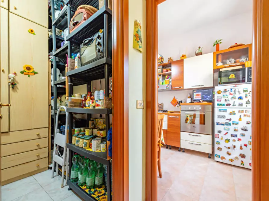 Immagine 13 di Villa in vendita  in Via Filippo Clementi 32 a Roma