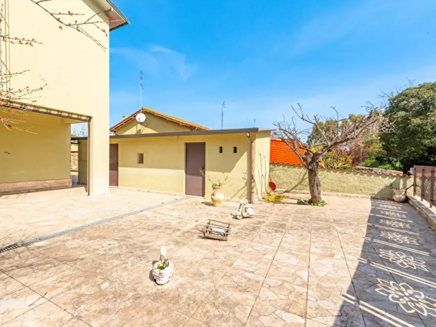 Immagine 39 di Villa in vendita  in Via Filippo Clementi 32 a Roma