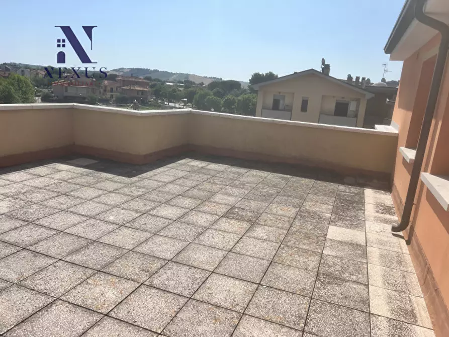 Immagine 19 di Appartamento in vendita  in Viale 1° Maggio a Trecastelli