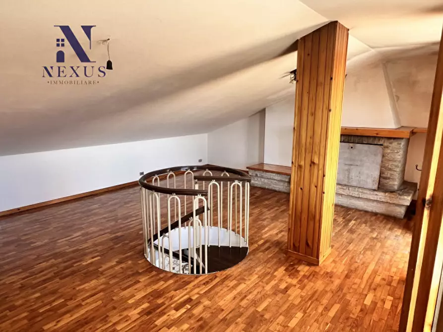 Immagine 3 di Appartamento in vendita  in Viale 1° Maggio a Trecastelli