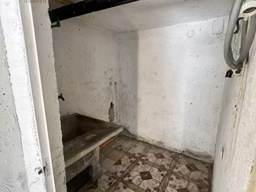Immagine 9 di Appartamento in vendita  in Viale 1° Maggio a Trecastelli