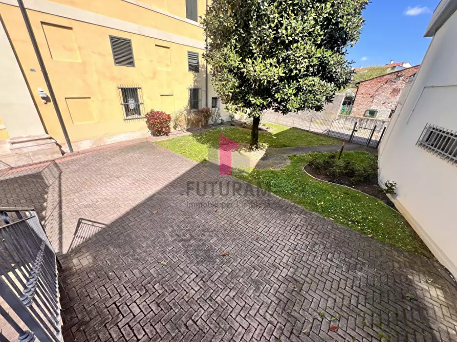 Immagine 4 di Ufficio in affitto  in PIAZZA UMBERTO 1° a Camisano Vicentino