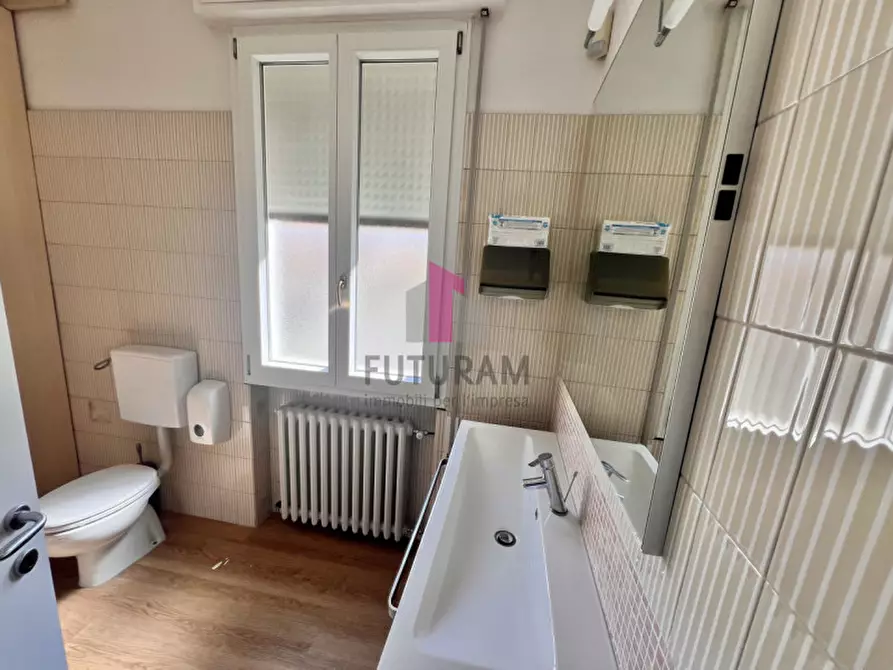 Immagine 24 di Ufficio in affitto  in PIAZZA UMBERTO 1° a Camisano Vicentino