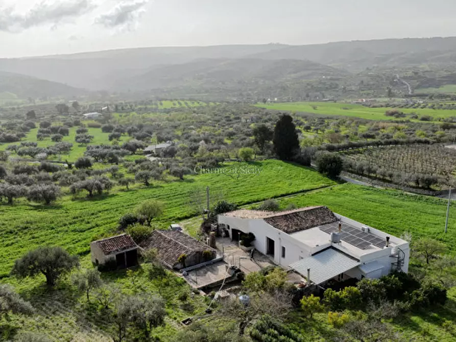 Immagine 12 di Casa indipendente in vendita  a Giarratana