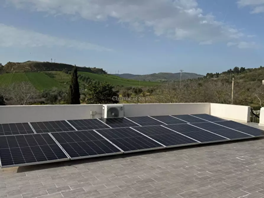 Immagine 17 di Casa indipendente in vendita  a Giarratana