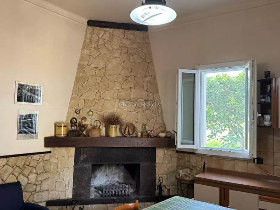 Immagine 22 di Casa indipendente in vendita  a Giarratana