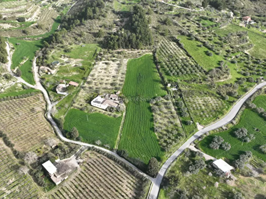 Immagine 26 di Casa indipendente in vendita  a Giarratana