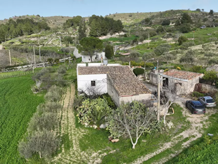 Immagine 27 di Casa indipendente in vendita  a Giarratana
