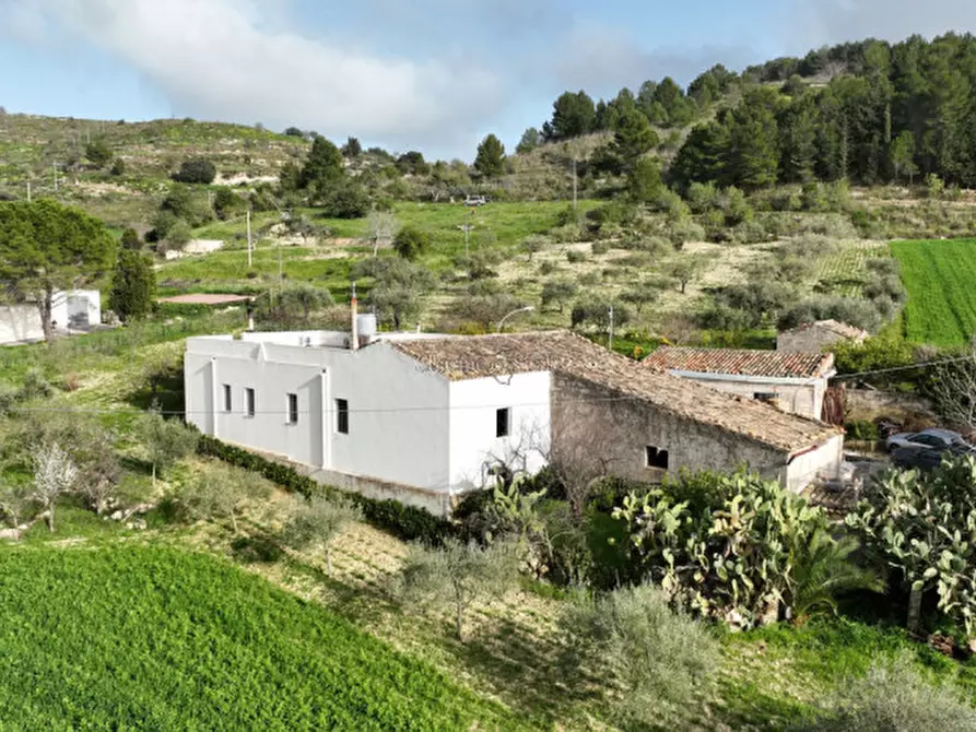 Immagine 31 di Casa indipendente in vendita  a Giarratana