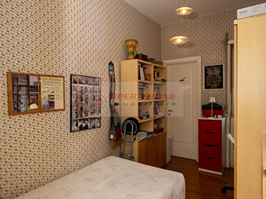 Immagine 34 di Appartamento in vendita  in Via Eutropio a Roma