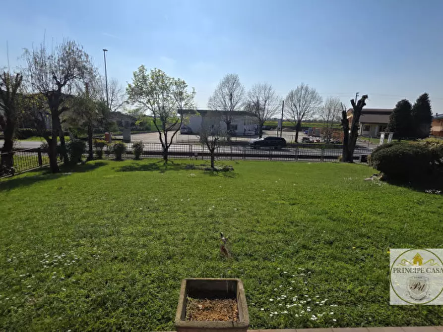 Immagine 27 di Villa in vendita  in Via Guglielmo Marconi a Borgo Veneto