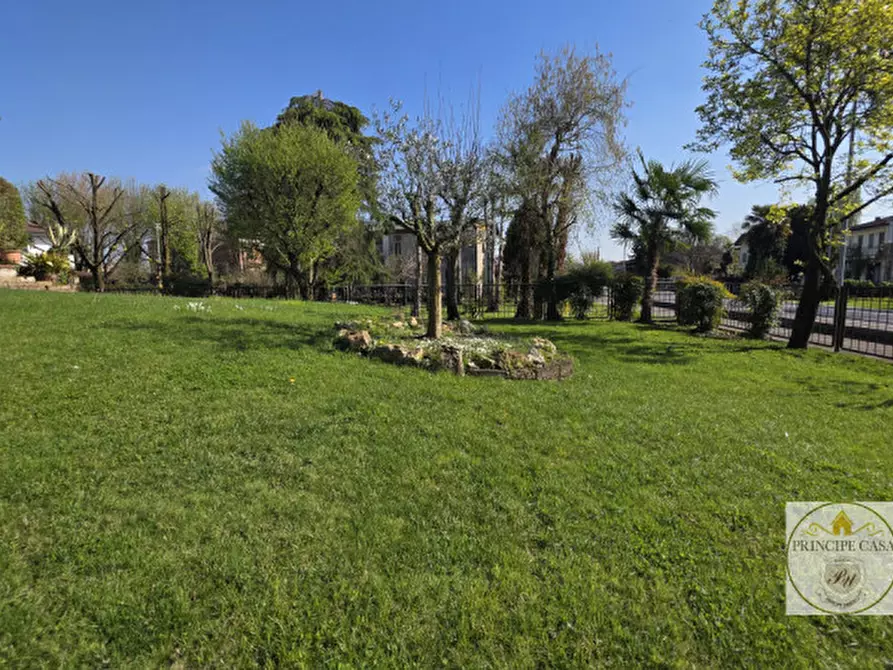 Immagine 31 di Villa in vendita  in Via Guglielmo Marconi a Borgo Veneto