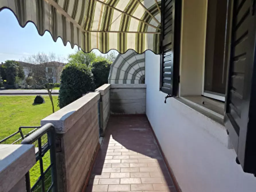 Immagine 35 di Villa in vendita  in Via Guglielmo Marconi a Borgo Veneto