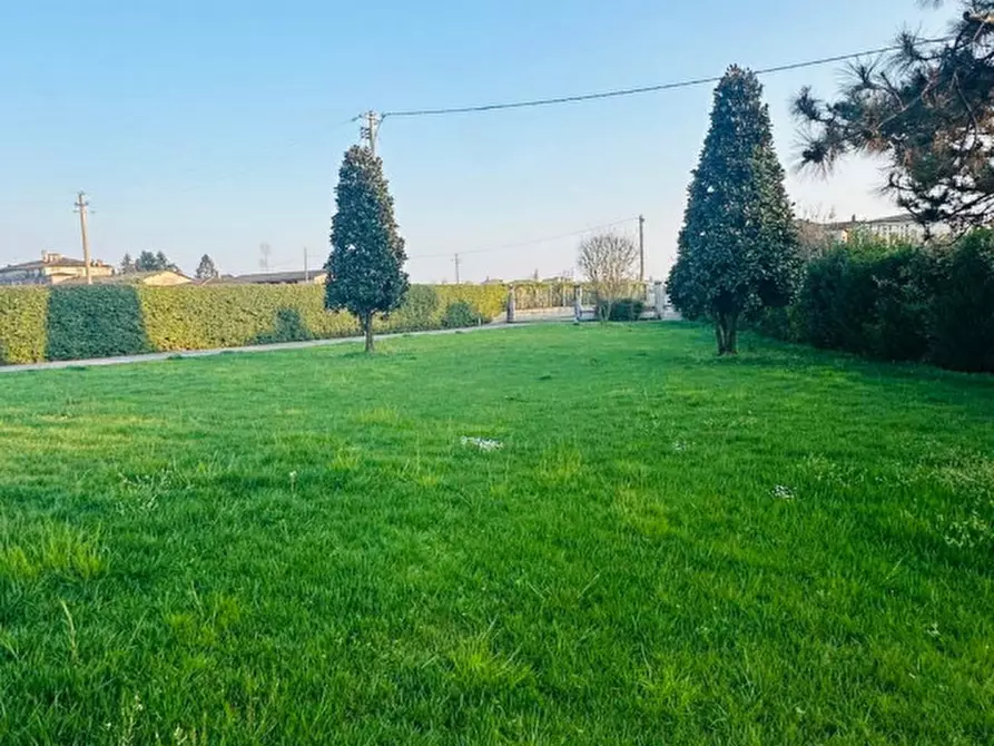 Immagine 8 di Villa in vendita  a Calvisano