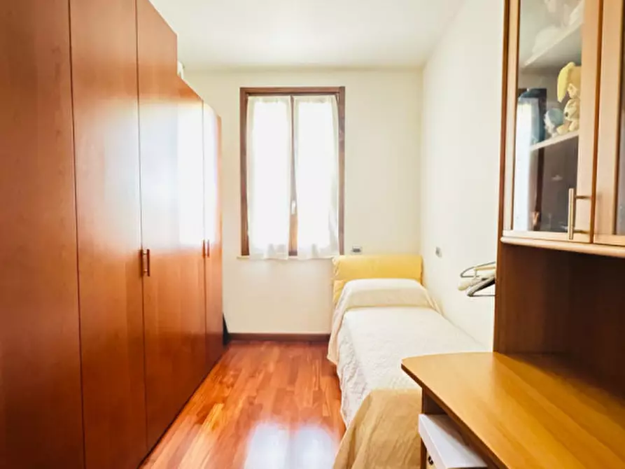 Immagine 33 di Villa in vendita  a Calvisano