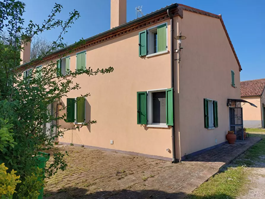 Immagine 5 di Casa bifamiliare in vendita  a San Bellino