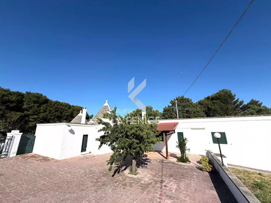 Immagine 9 di Rustico / casale in vendita  in Strada ortolini a Martina Franca
