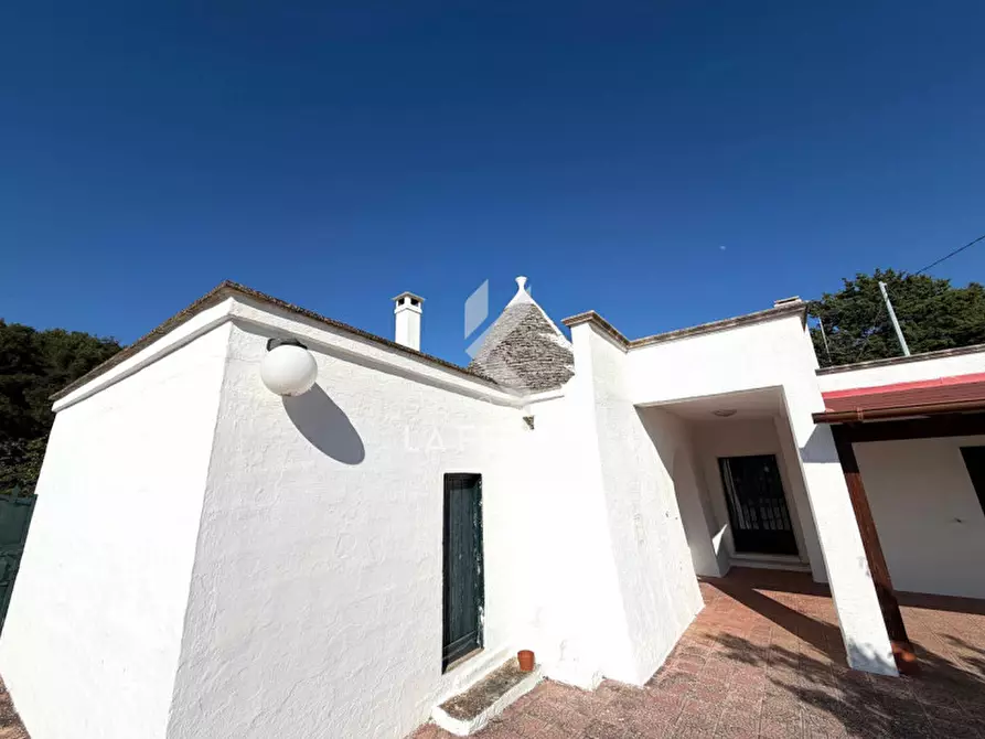 Immagine 10 di Rustico / casale in vendita  in Strada ortolini a Martina Franca