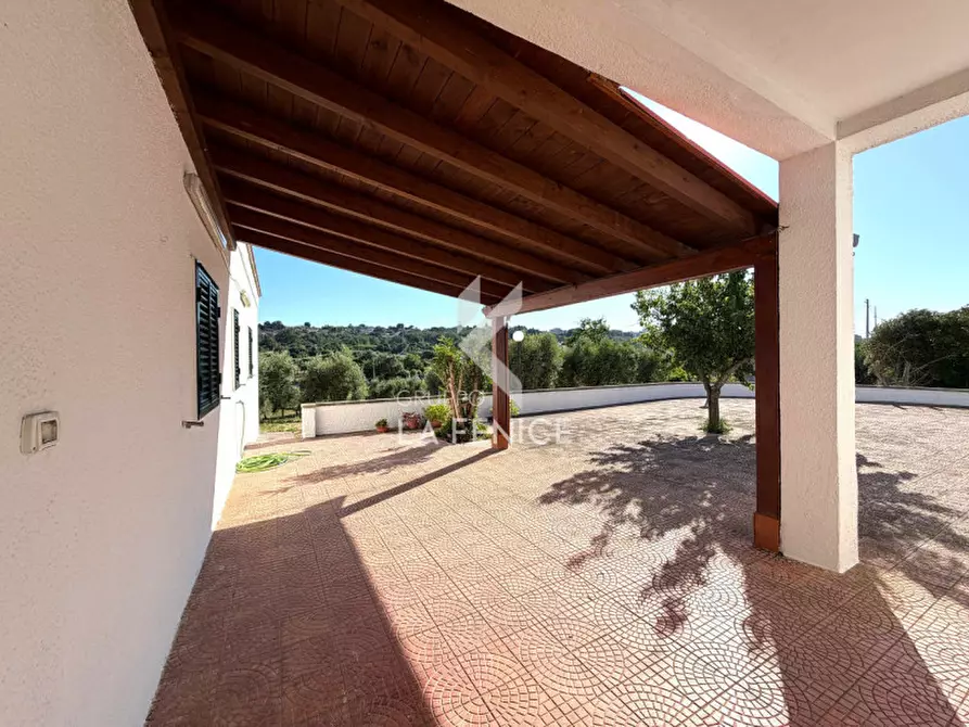 Immagine 11 di Rustico / casale in vendita  in Strada ortolini a Martina Franca