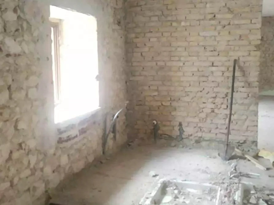 Immagine 5 di Hotel in vendita  in Via Ugo Foscolo, N. 12 e 12/A a Norcia