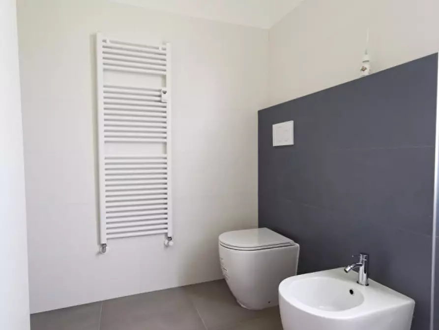 Immagine 11 di Appartamento in vendita  in Via Pietro Gobetti a Pordenone