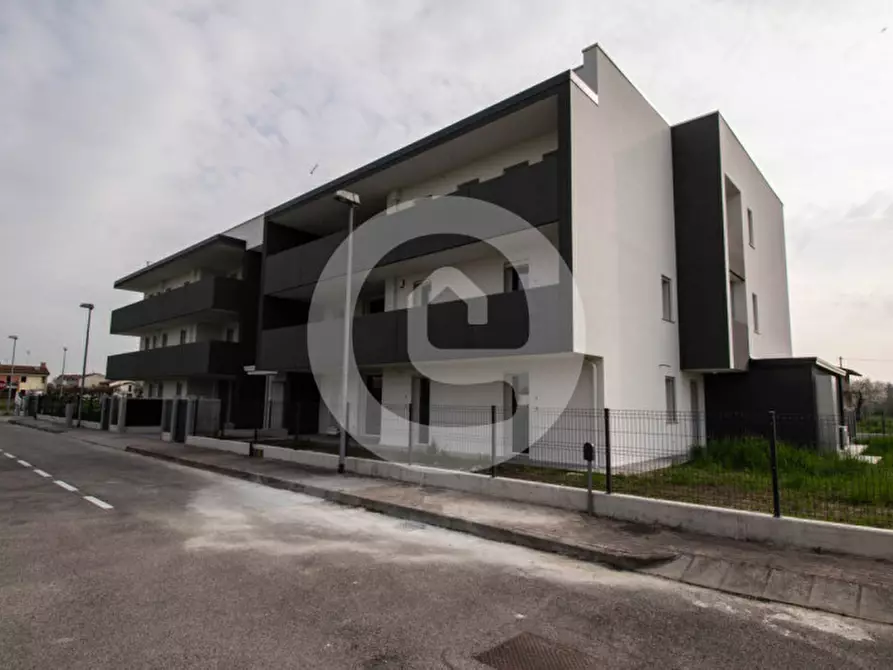 Immagine 17 di Appartamento in vendita  a Santa Giustina In Colle