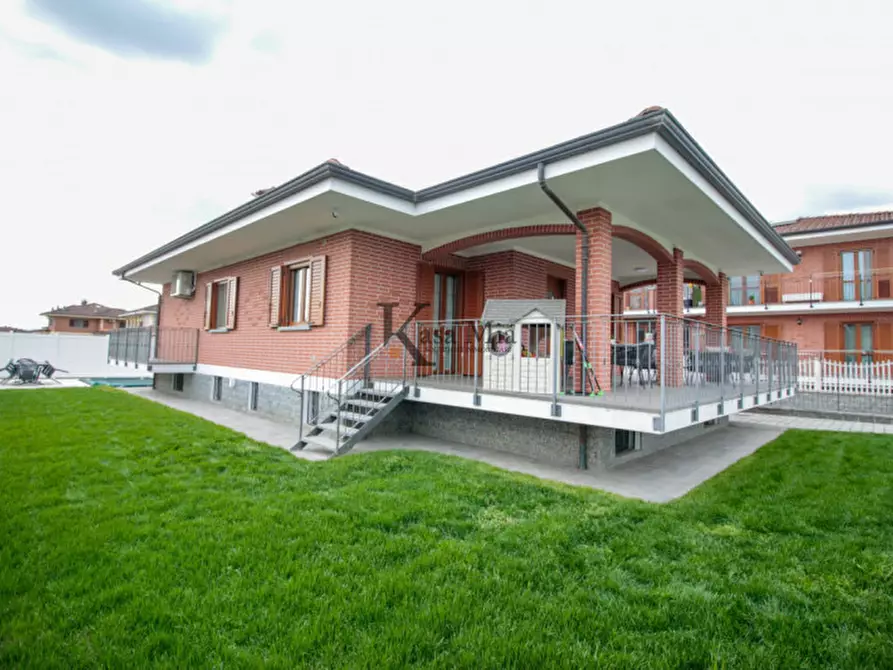 Immagine 1 di Villa in vendita  in Via Palestro 4 a San Giusto Canavese
