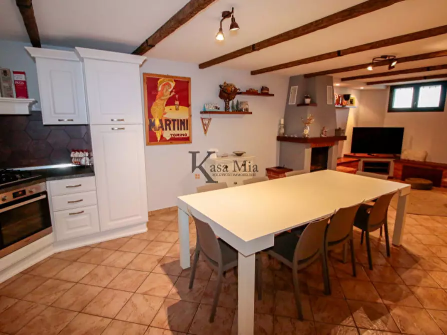 Immagine 32 di Villa in vendita  in Via Palestro 4 a San Giusto Canavese